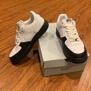 Air Force 1s (AF1s)